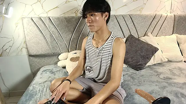 cococumps live XXX chat