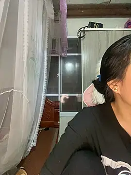 Chat +18 de Ivy_Trix2 ao vivo