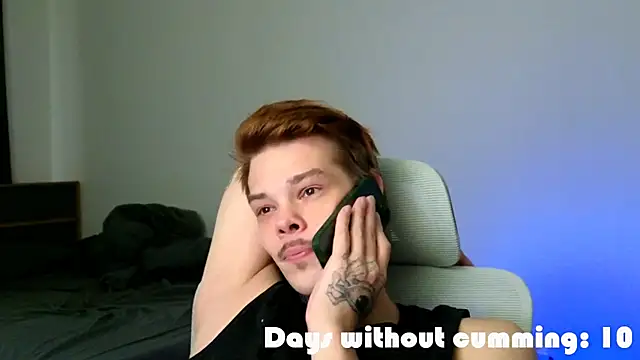 DENIS_HEREn Live XXX chat