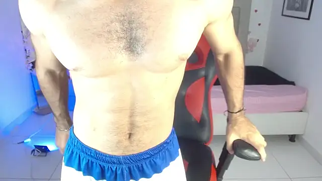 Caius_fox Chat XXX in diretta