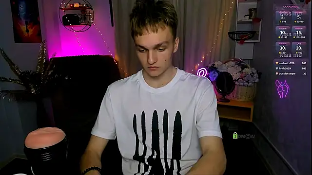 john_lik – webcam-show