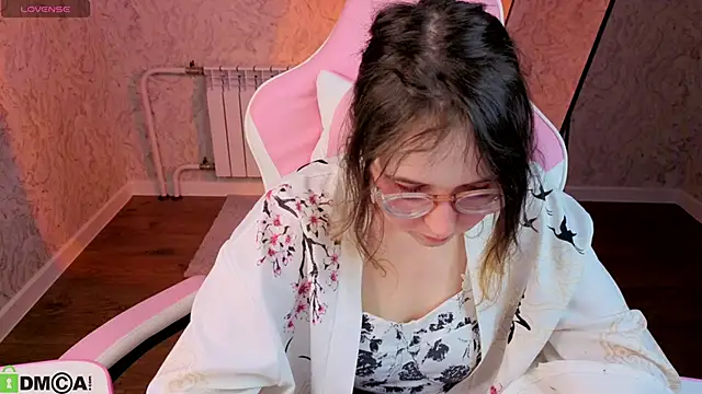 Aleks-caster's Live XXX Chat