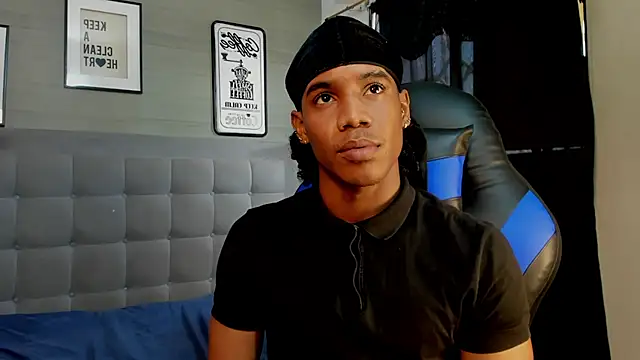 axel_silva4n Webbikameraesitys