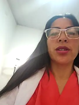 JustSamantha_ Chat XXX in diretta