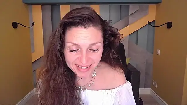 Онлайн чат XXX EllaLong