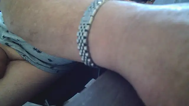 scorvierge@xh: διαδικτυακό σόου στην κάμερα