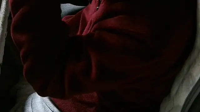 cinnabar_red webcam show