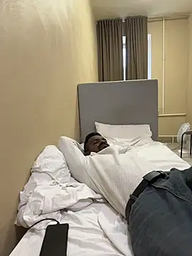 bhagihero: вебкам-шоу