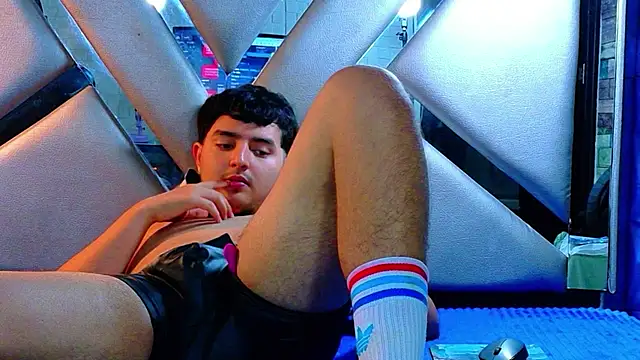 Show de Oliver_Jamees na webcam