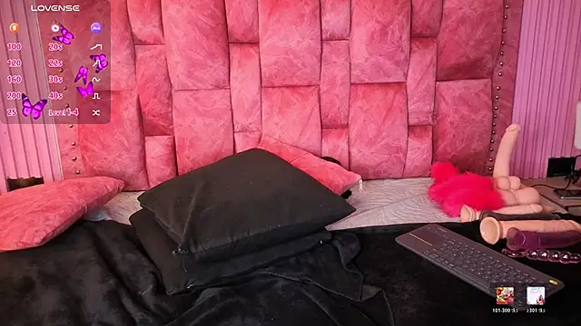 Pokazy przed kamerką – goldilockss15