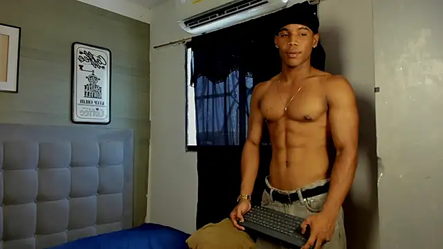 axel_silva4's Live XXX Chat