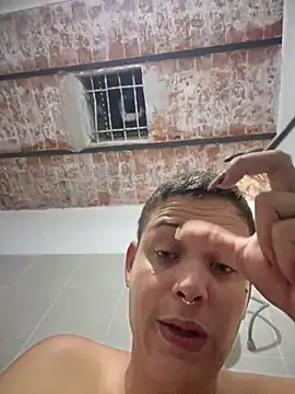 Show modela alicetgirlbr na web-kameri