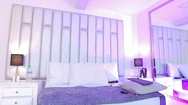 aandreaperez élő XXX-chatje