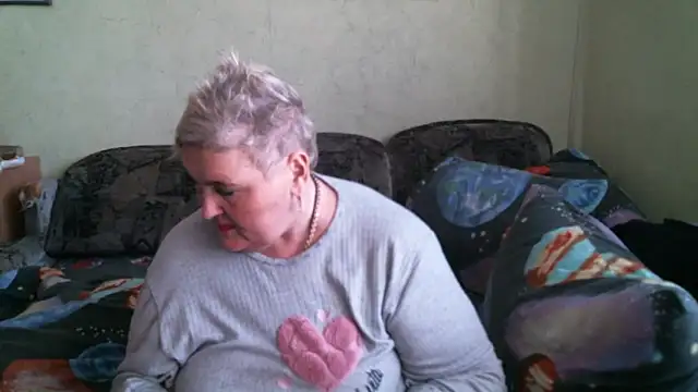 Lana555 – Naživo XXX chat