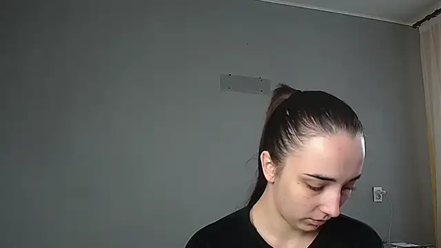 Chatroom XXX en direct de Eva_Gloryy