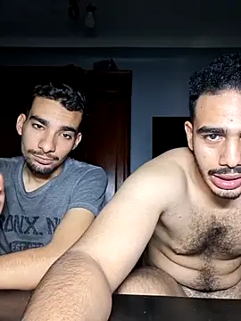 Онлайн чат XXX MastersBroscock