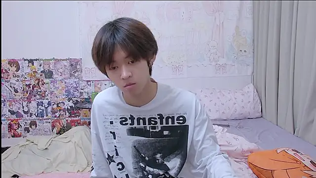 Pokazy przed kamerką – buding-001