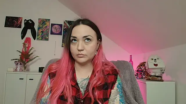 Chat +18 de PinkHurricaneOfficial ao vivo