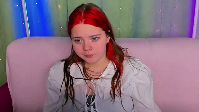 KellyFiery live XXX chat