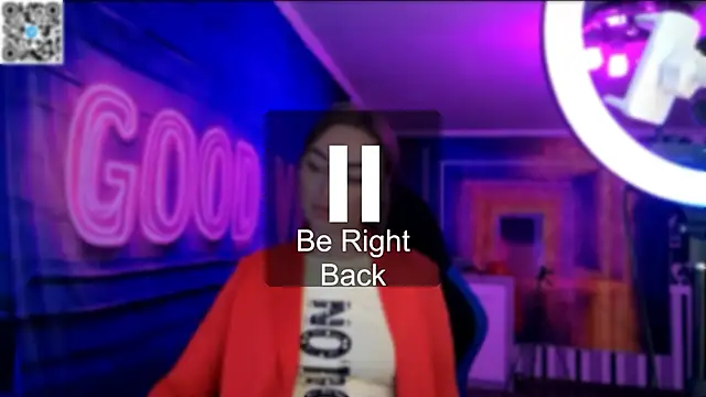 Vellora_'s Live XXX Chat