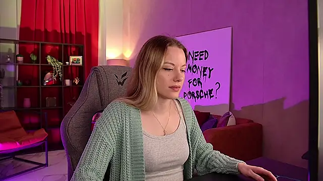 VireliaMoonfall's Live XXX Chat