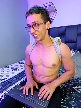 MARCO_RUSH Show in webcam