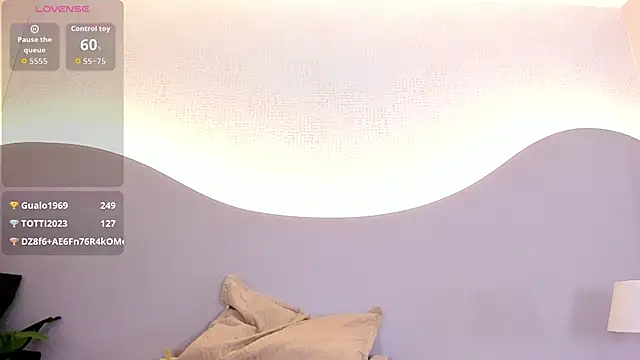 ainaah_'s Live XXX Chat