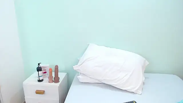 ScarletLevis – Naživo XXX chat