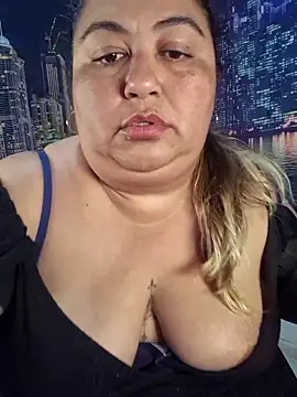 Webkamerová show curvy_diva_