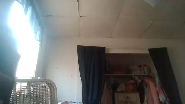 starlight1983's Live XXX Chat