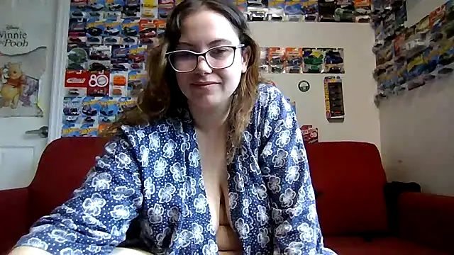 Pertunjukan Kamera Web FreakyDreama