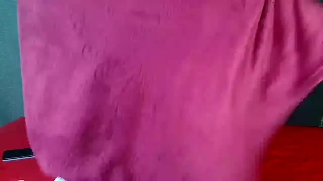 HugeTitisxx – Live XXX-chat