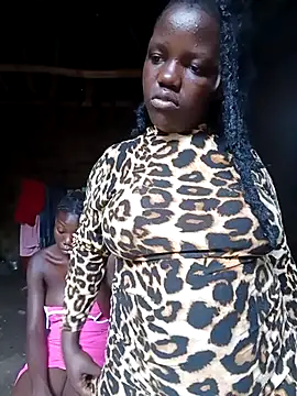 holygrail001 – Live XXX-chat