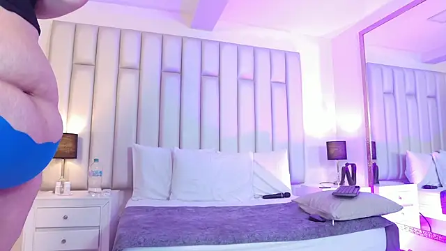 แชท XXX สดของ aandreaperez