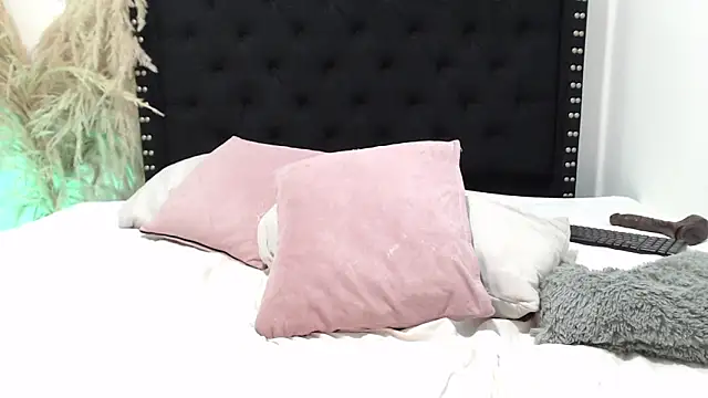 Alhana-miller's Live XXX Chat