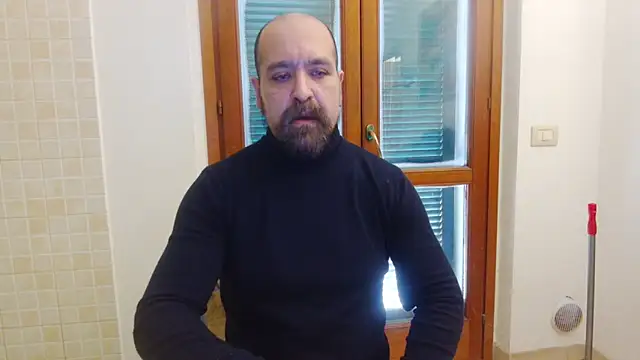 AMIRDIB2025: вебкам-шоу