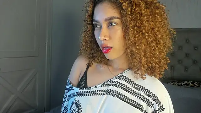 Sienna_brunette Obrolan Langsung XXX