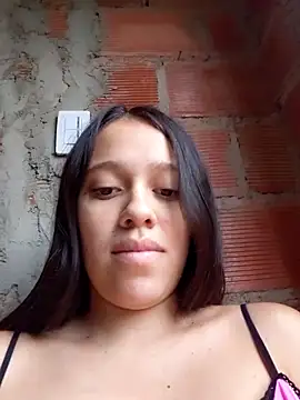 lachiki_plus Pertunjukan Webcam