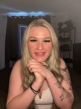 Lara-Gartner Obrolan Langsung XXX