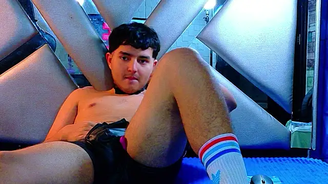 Oliver_Jamees – Kamerová šou