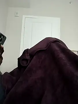 makeherfeelg's Live XXX Chat