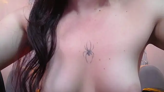 Chat XXX en directo de Erika_Suarez_b