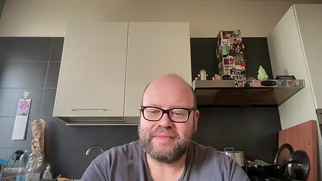 theitalianbear ওয়েবক্যাম শো