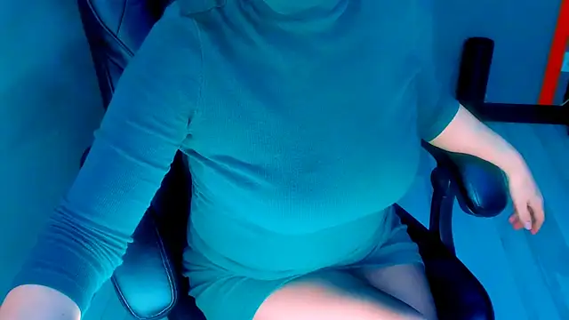 AnaMills live XXX chat