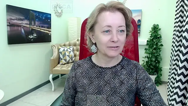 Chat XXX en directo de MONA_W