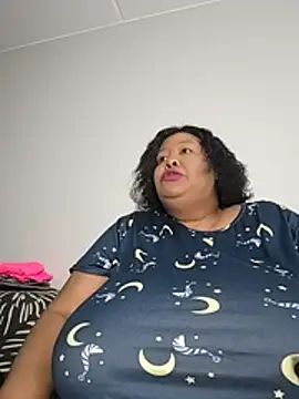 nancy111 Live XXX-Chat