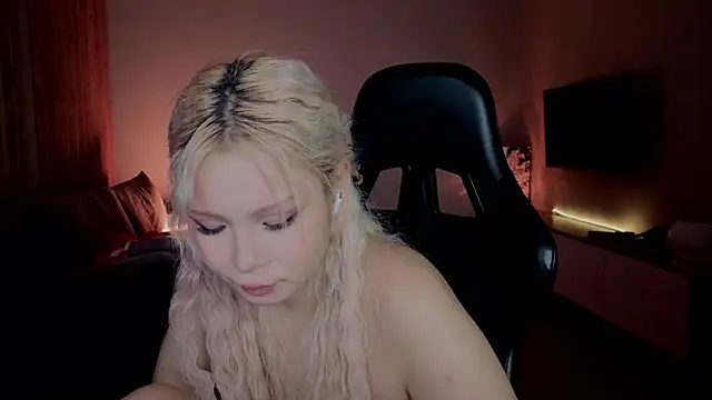 XXX chat uživo modela RileyMee