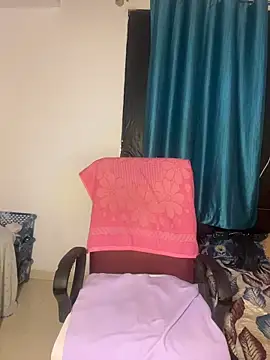 Czat XXX na żywo – Indian-Squirt