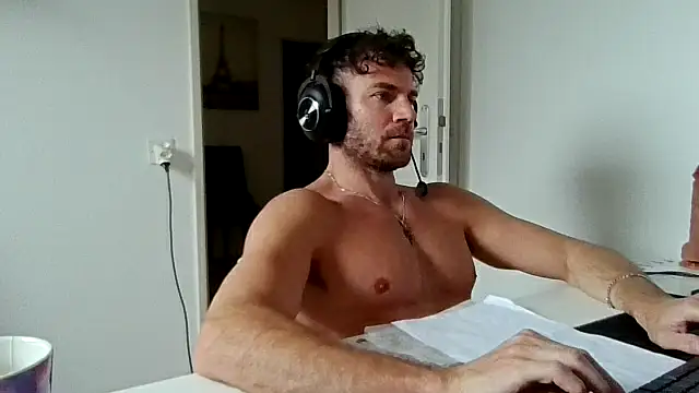 alpha-hunk Webcam-Show
