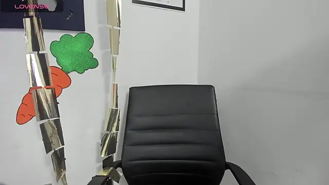 Nanku_Na: онлайн-секс-чат